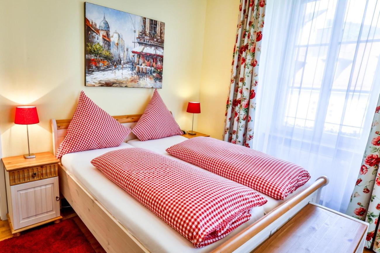 Hotel Zum Goldenen Loewen Baden-Baden Eksteriør billede