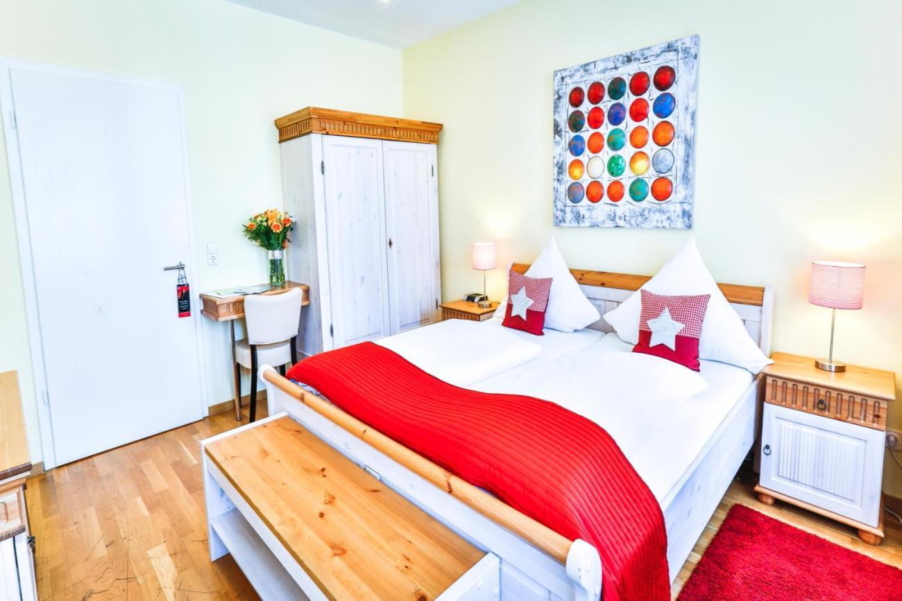 Hotel Zum Goldenen Loewen Baden-Baden Eksteriør billede